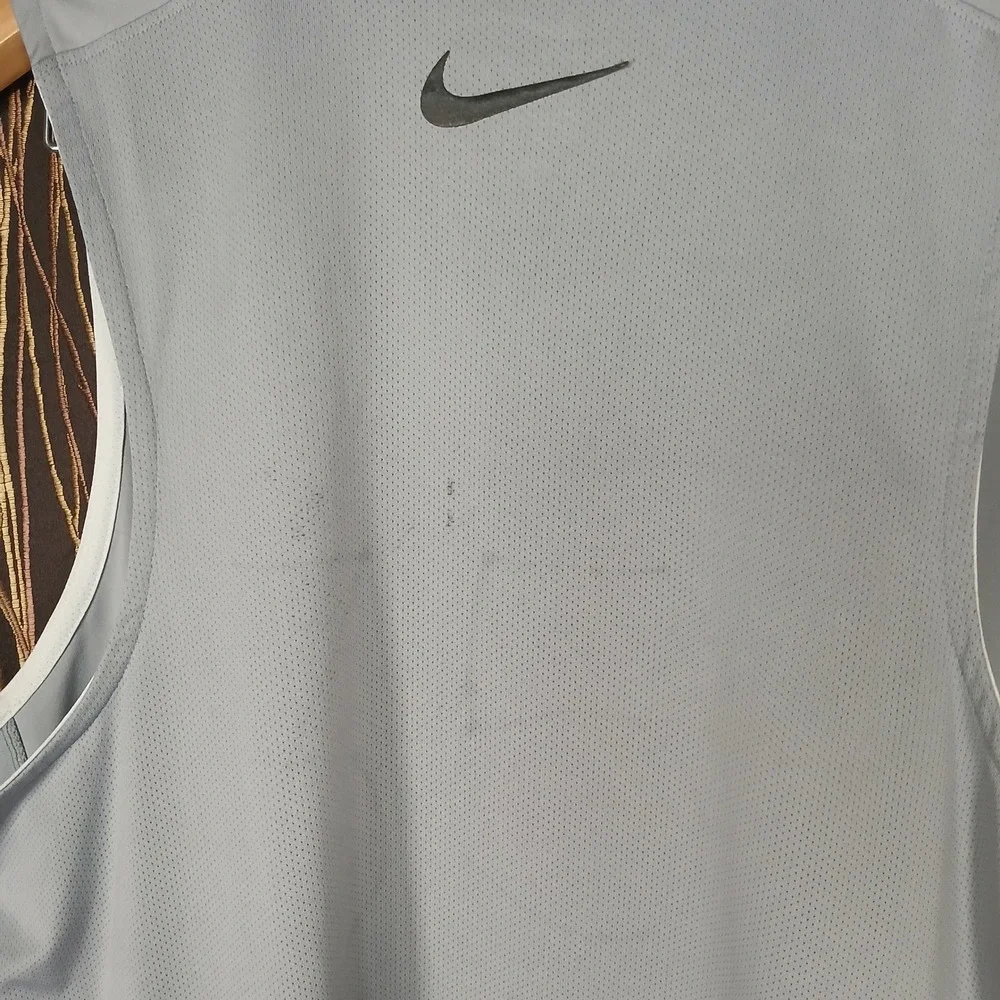 Nike‎ Kobe Bryant Mamba Jersey Mens XL Grey Dri-FIT Basketball Tank 532326-012